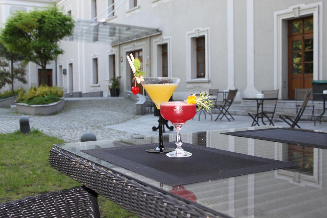Hotel Zamek ルブリニェツ エクステリア 写真
